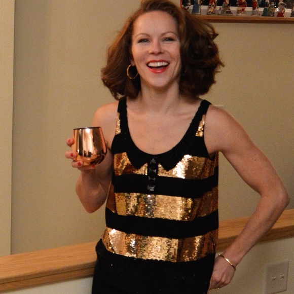 Meet your Posher, Hallie - Picture 1 of 1